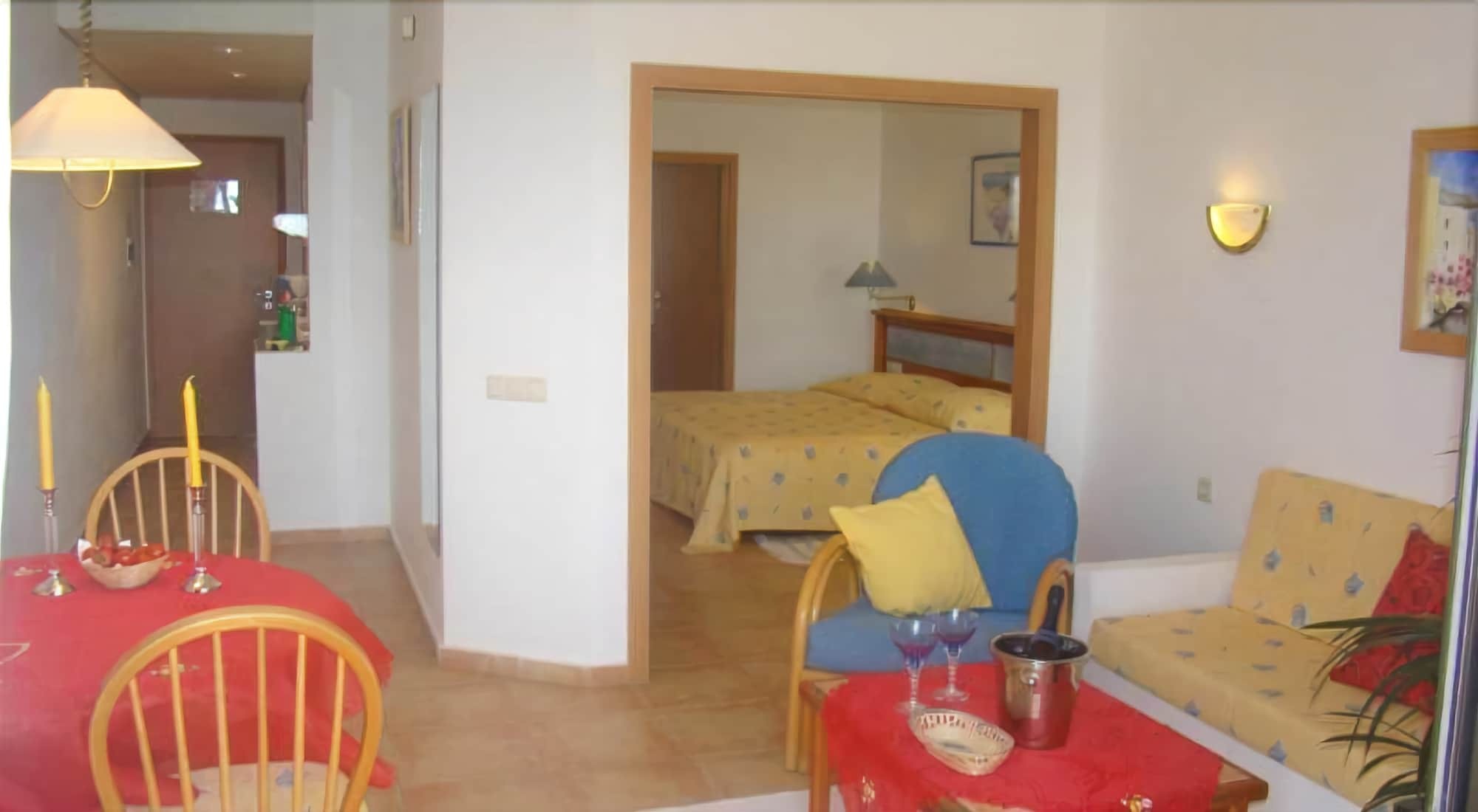 Marina Playa Apartament *